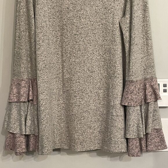 143 Story by Line Up Top‎ Ruffle Sleeve Pullover Womens M Soft Cozy - Picture 3 of 11